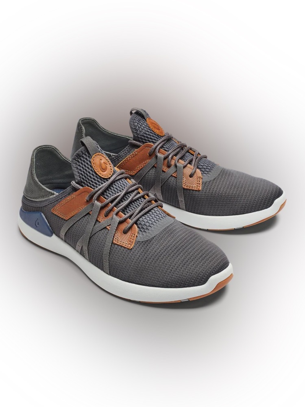 OluKai Mio Li Men's Everyday Athletic Shoes in Pavement size 10.5